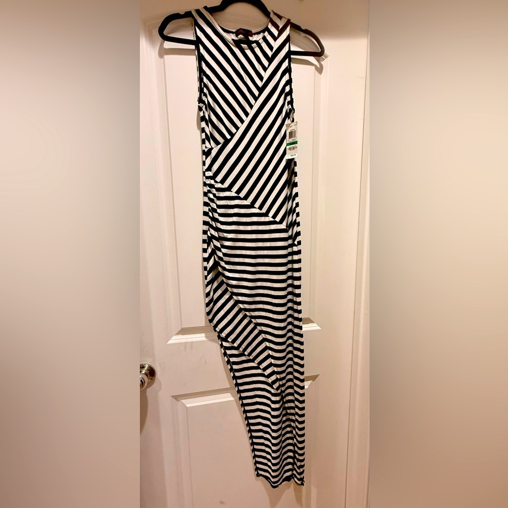 Macy's Black and White Geometric Asymmetrical Hem Dress